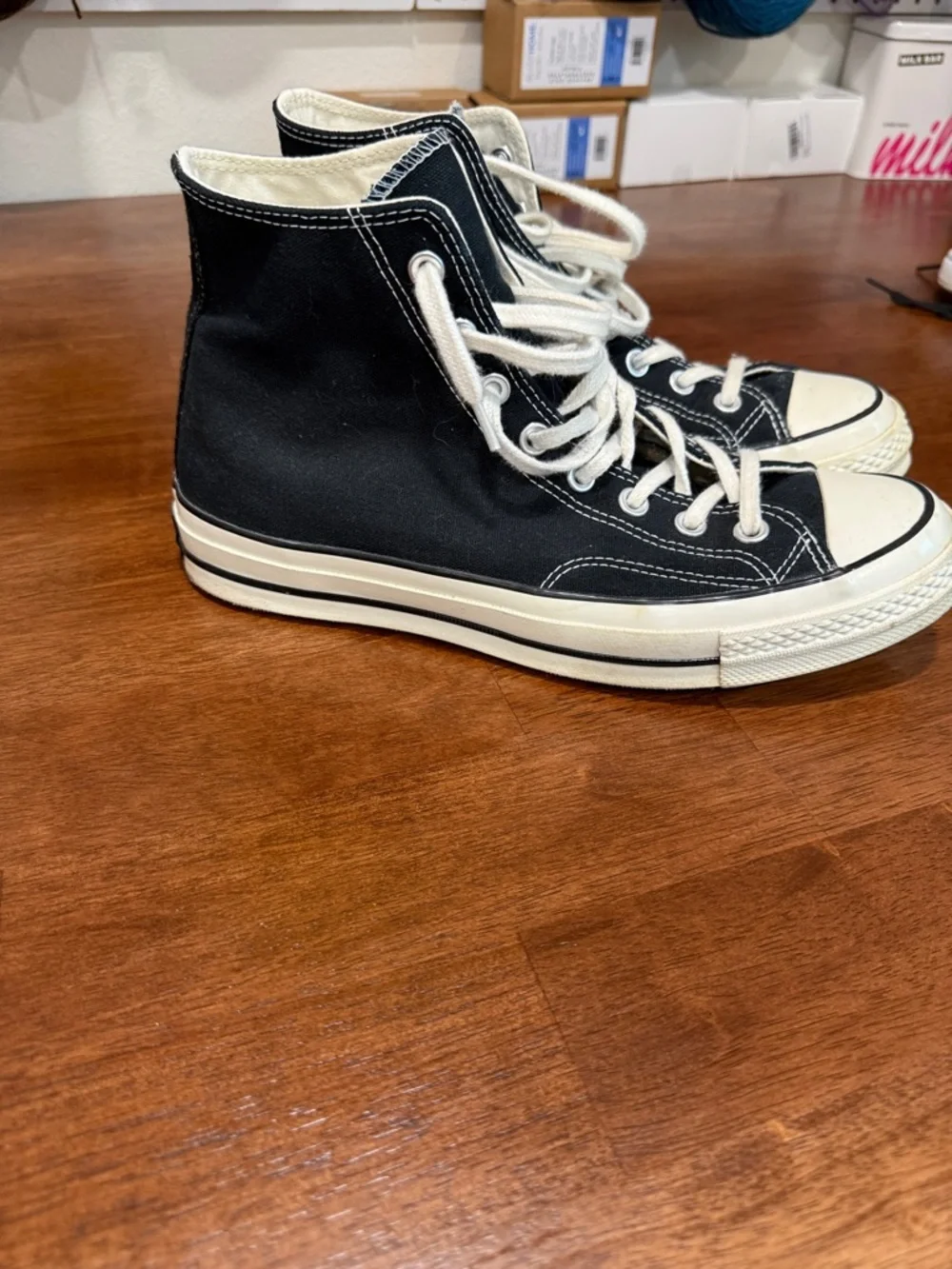 Converse Chuck 70 Black Hightops - Picture 2 of 10